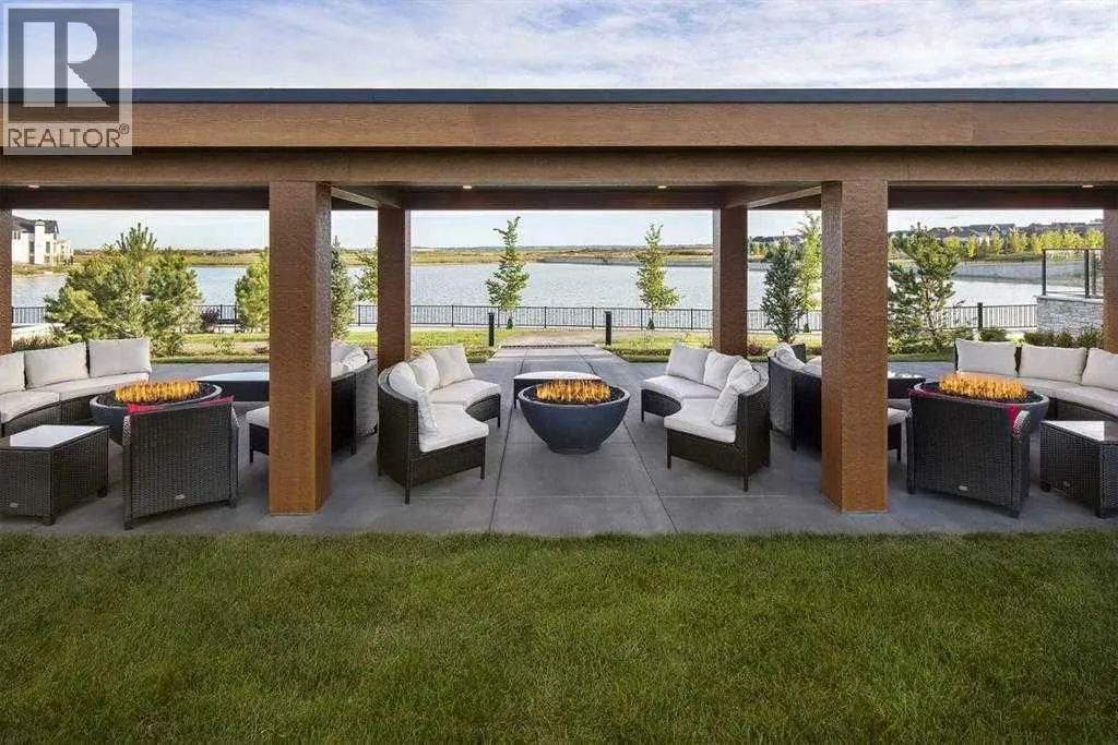 201, 130 Marina Cove SE