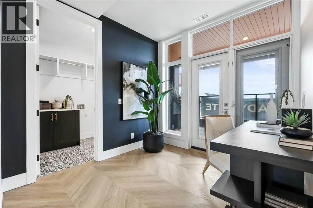 201, 130 Marina Cove SE