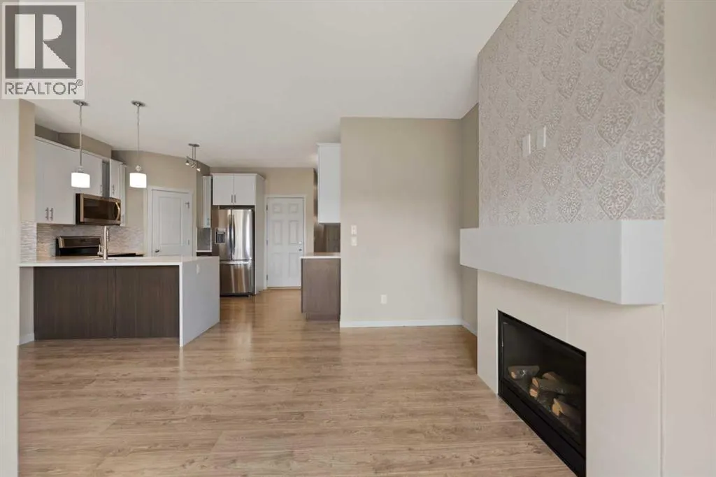 81 Copperpond Landing SE