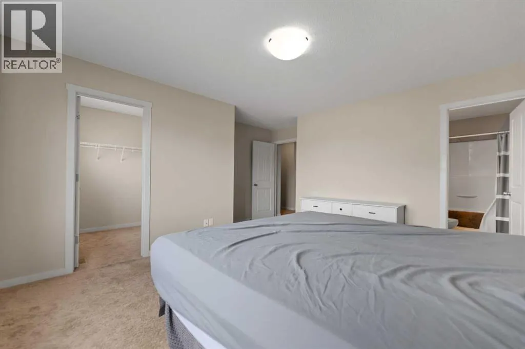 81 Copperpond Landing SE