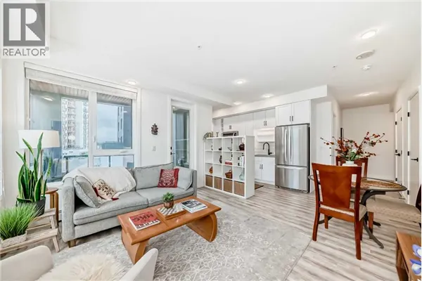 227, 4138 University Avenue NW