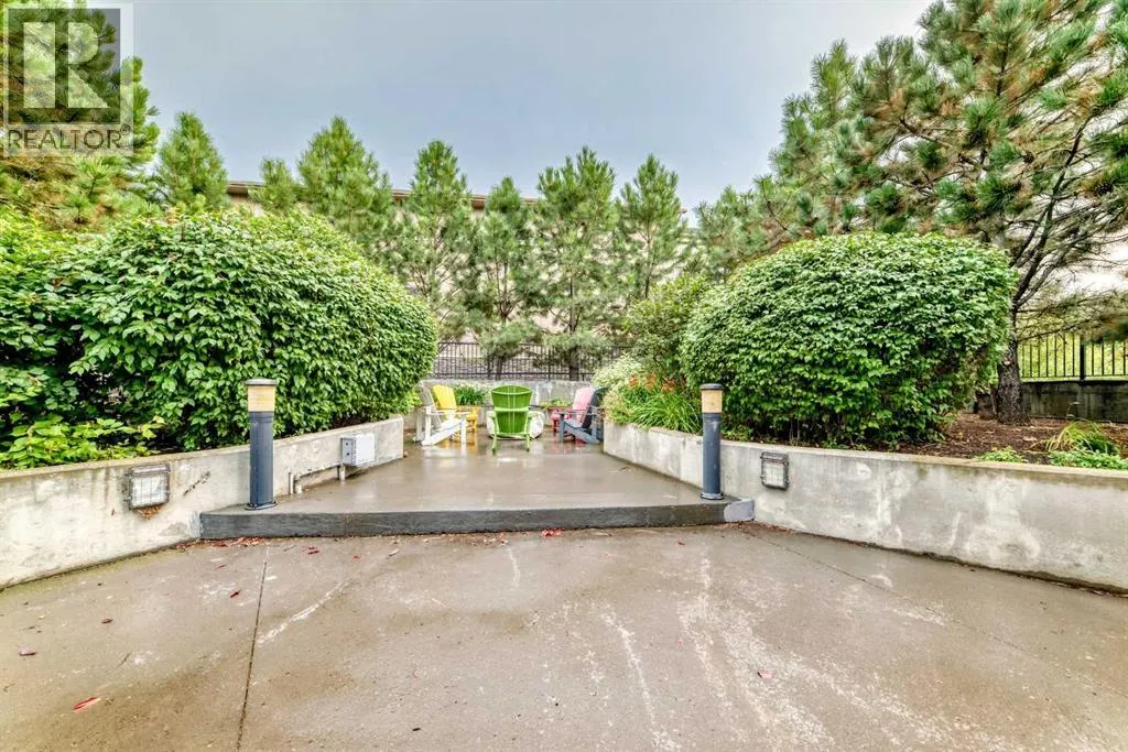 426, 25 Auburn Meadows Avenue SE