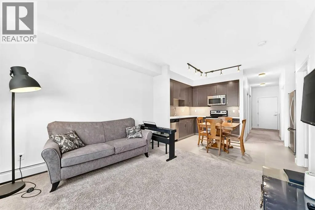 426, 25 Auburn Meadows Avenue SE
