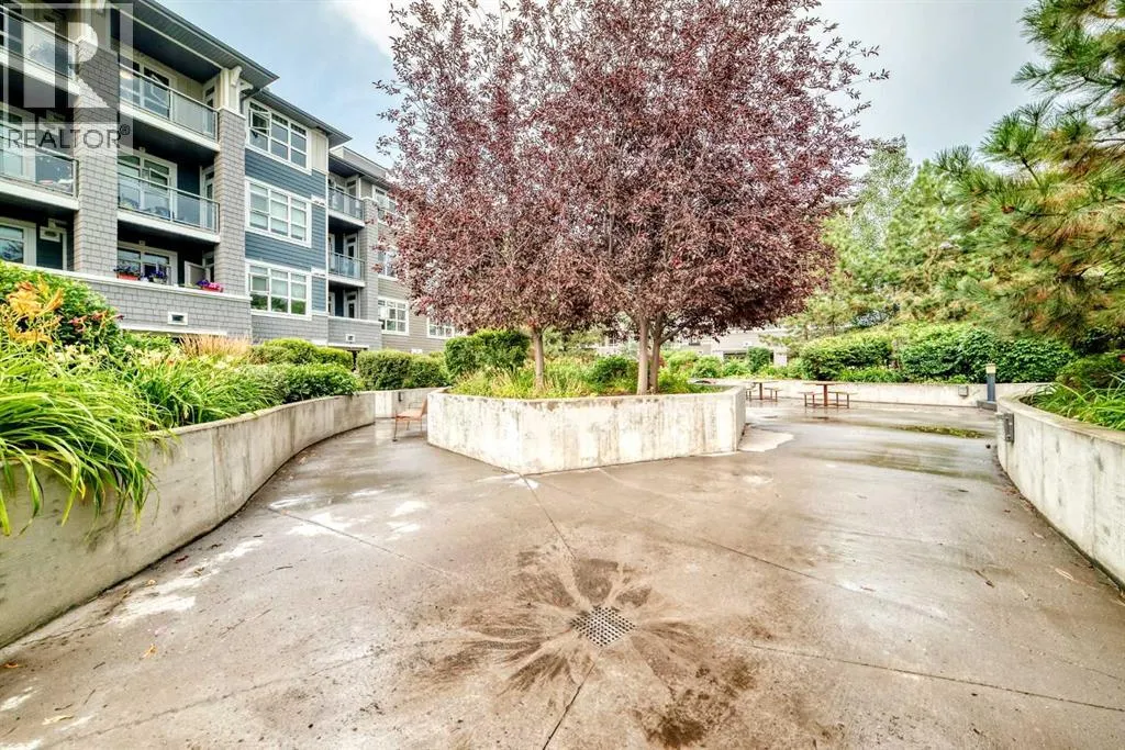 426, 25 Auburn Meadows Avenue SE