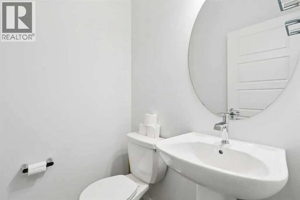 403, 850 Belmont Drive SW