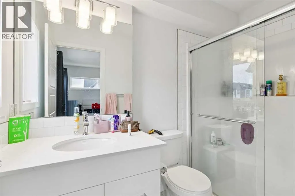 403, 850 Belmont Drive SW