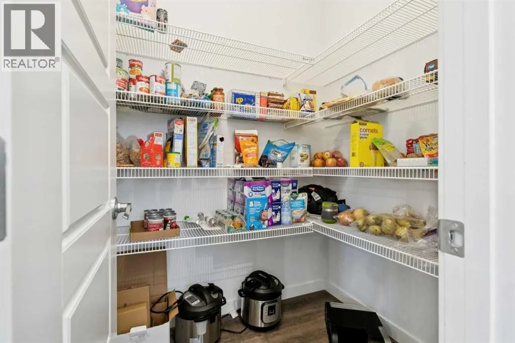 403, 850 Belmont Drive SW