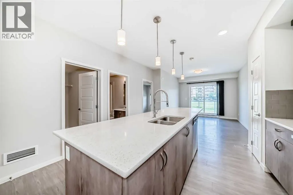 212, 20 Seton Park SE