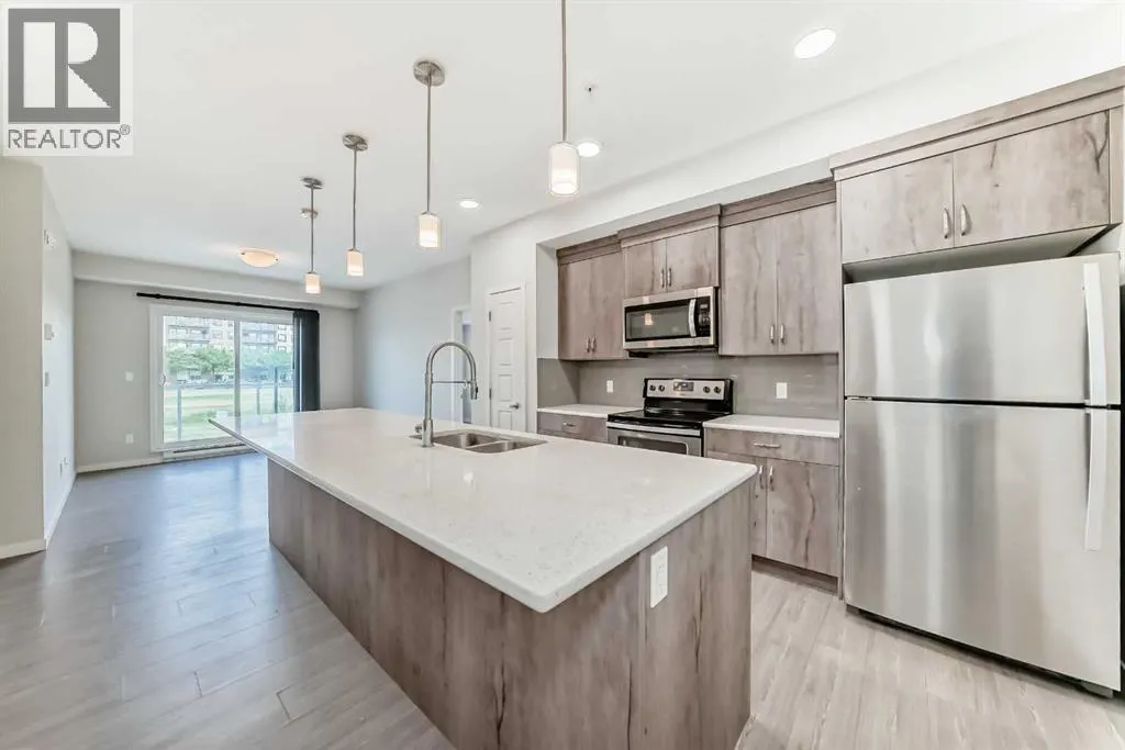212, 20 Seton Park SE
