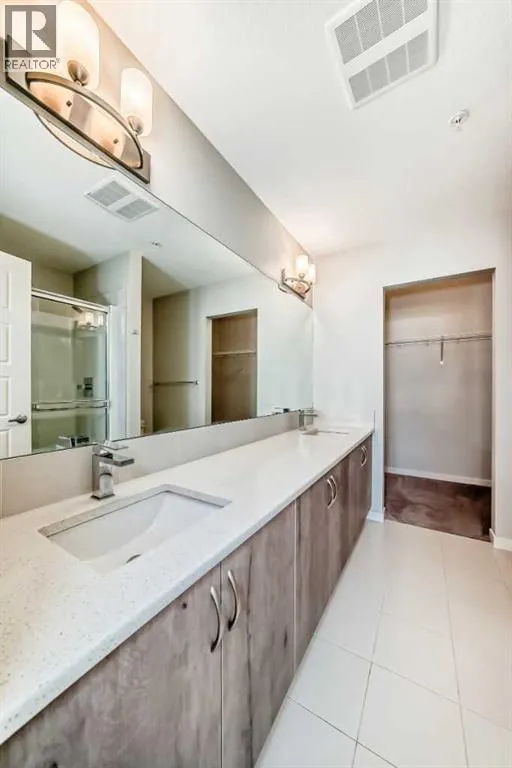212, 20 Seton Park SE