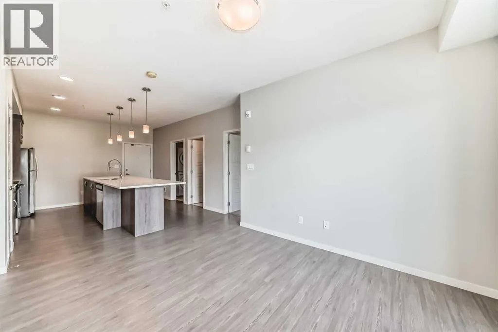 212, 20 Seton Park SE