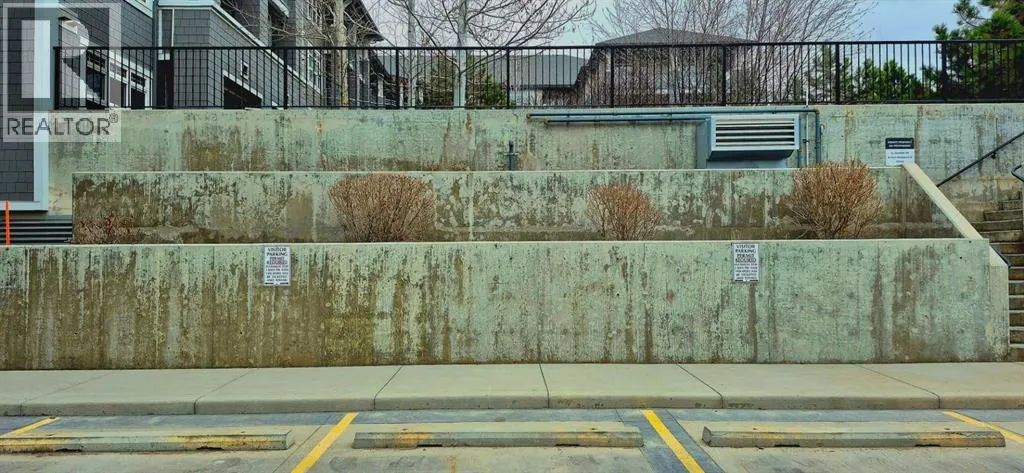 226, 25 AUBURN MEADOWS Avenue SE