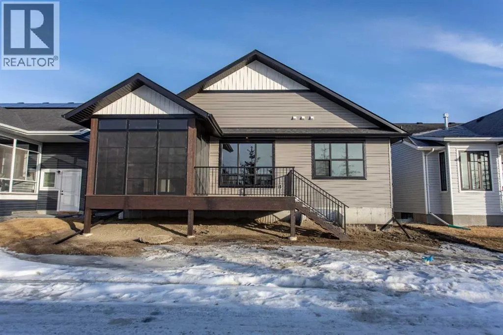 20 Emmett Crescent