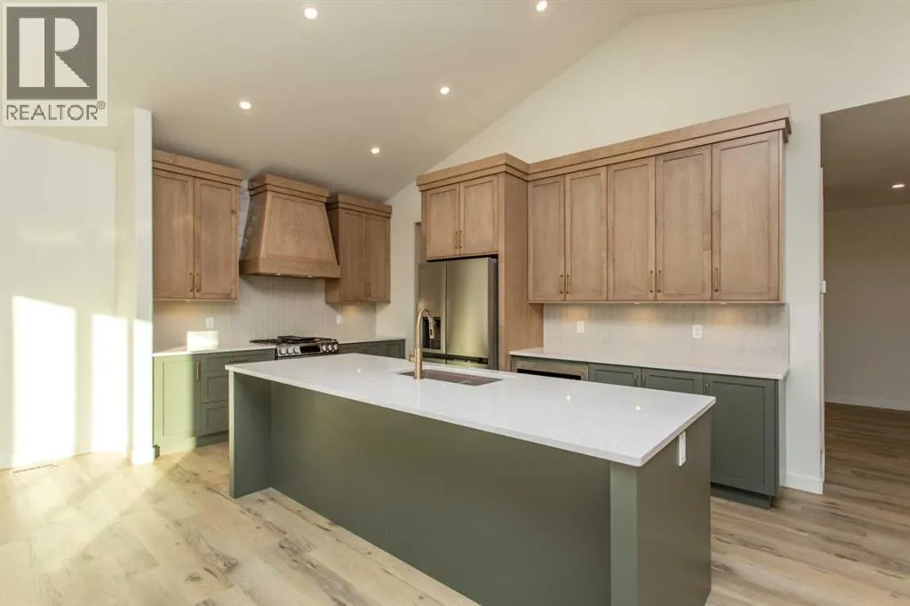 20 Emmett Crescent