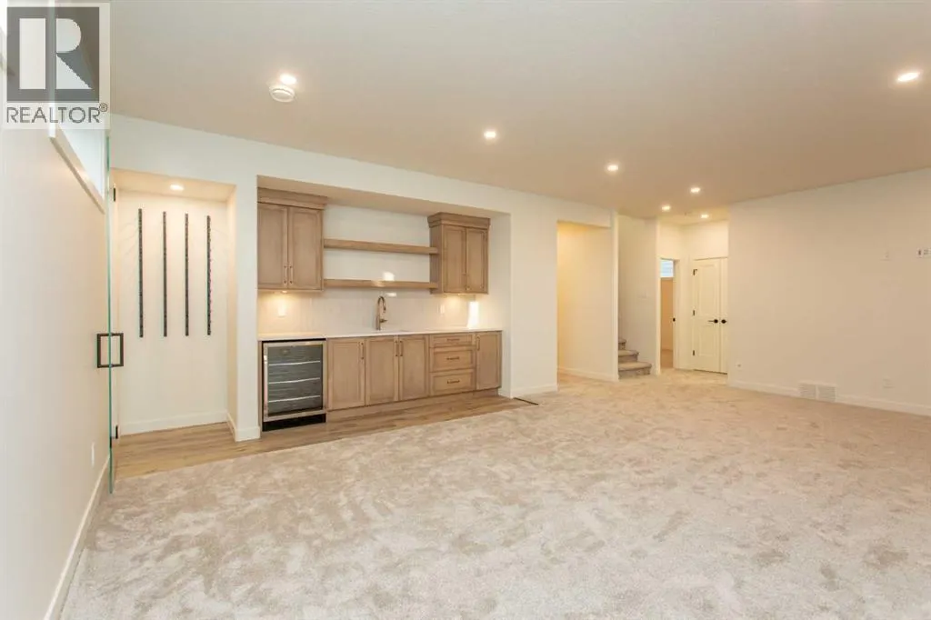 20 Emmett Crescent