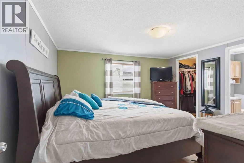 344 Grey Crescent