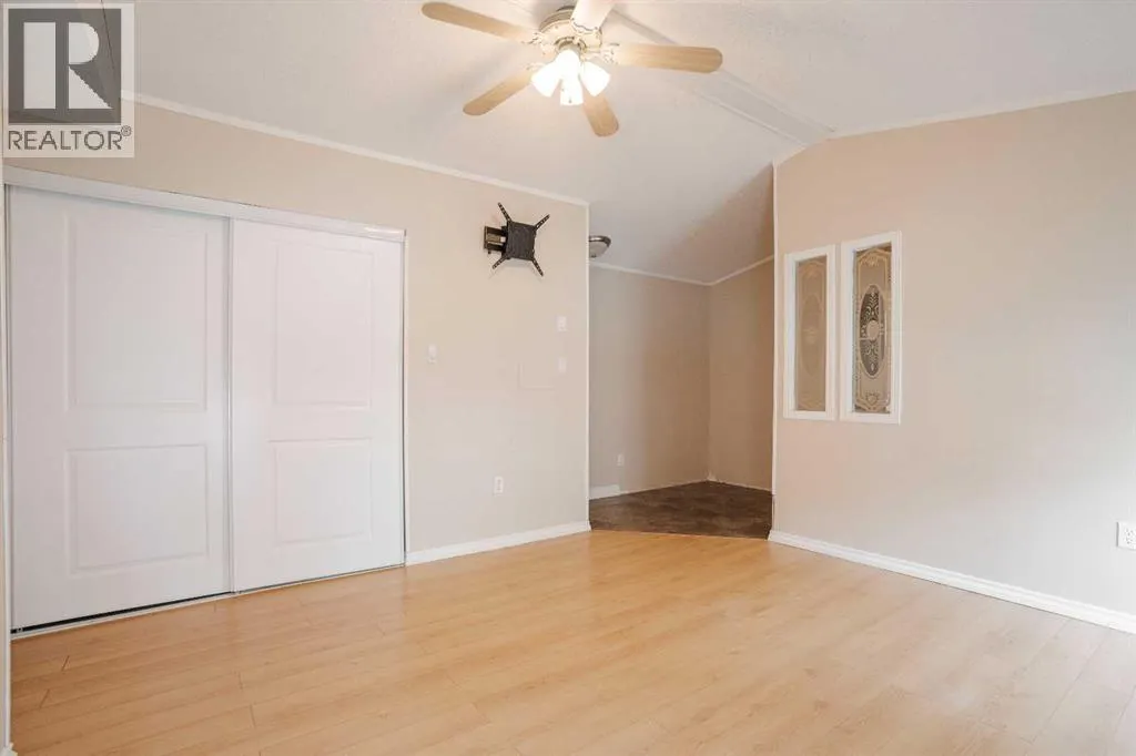 157 Grandview Crescent