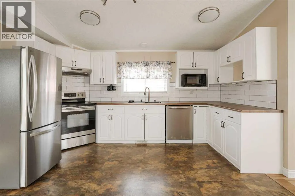157 Grandview Crescent