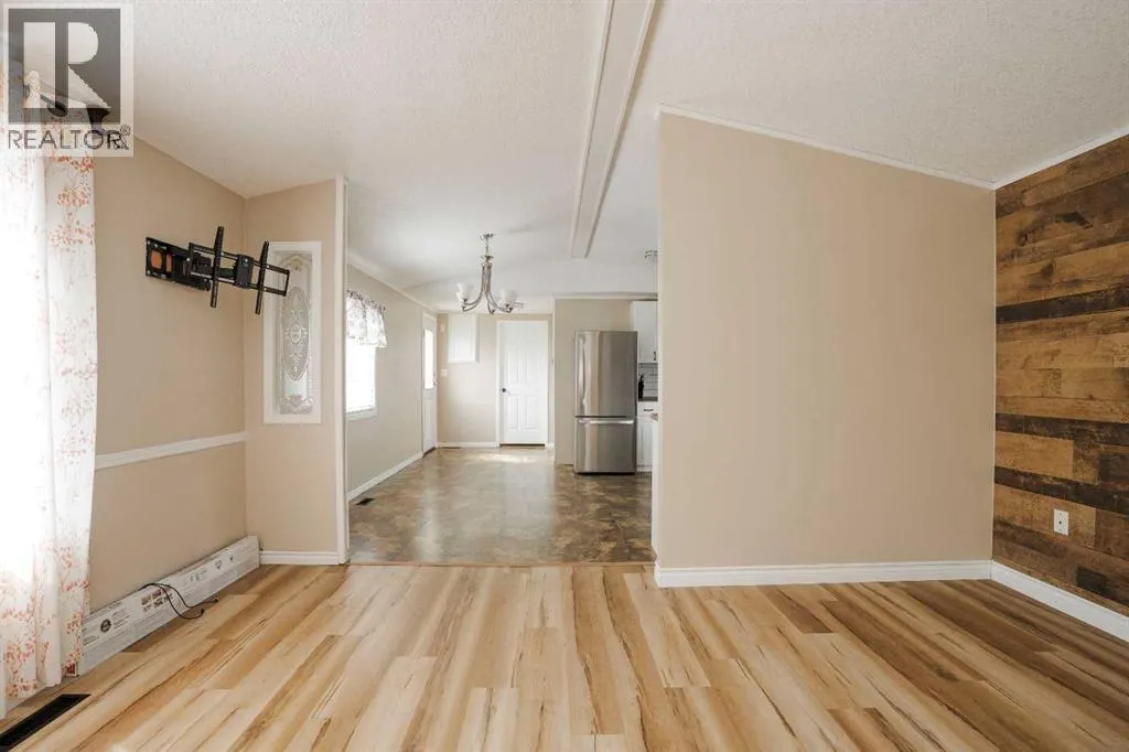 157 Grandview Crescent
