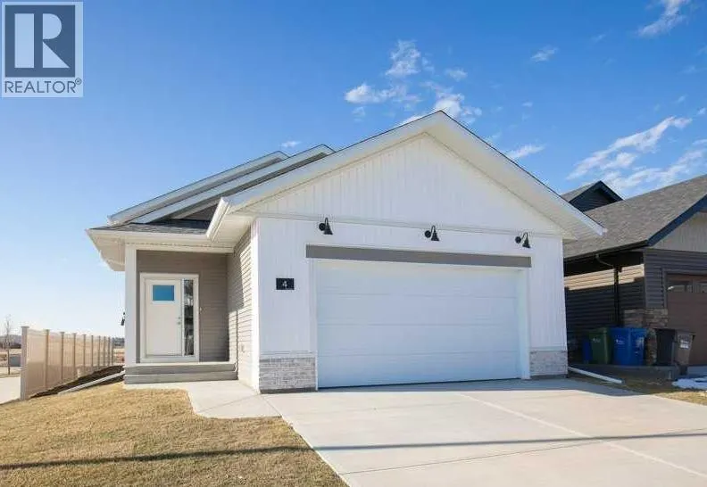 4 Emmett Crescent