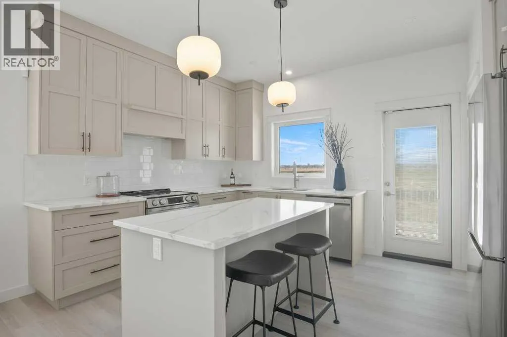4 Emmett Crescent