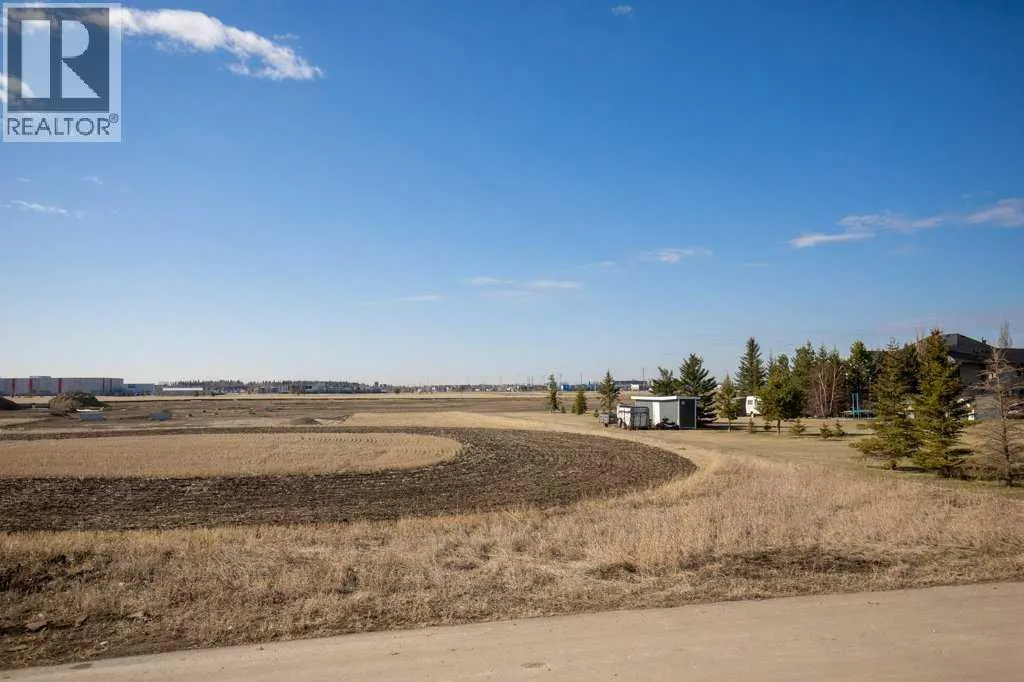 4 Emmett Crescent