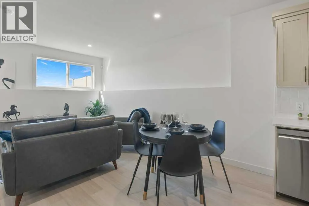 4 Emmett Crescent