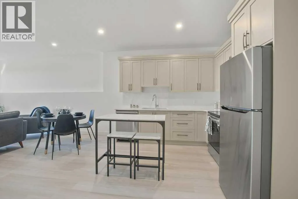4 Emmett Crescent