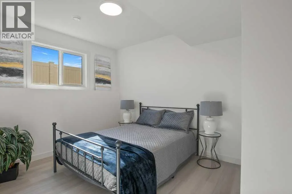 4 Emmett Crescent