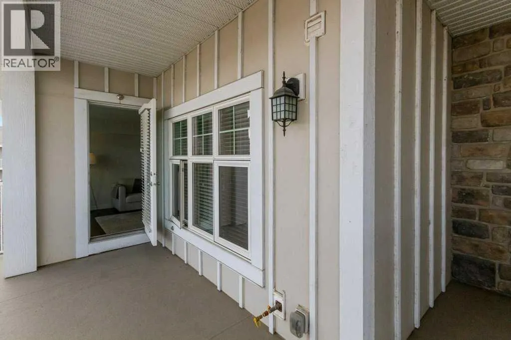 3411, 11 Mahogany Row SE
