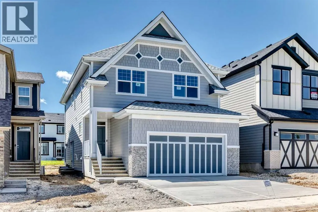 547 Mercado Avenue SE