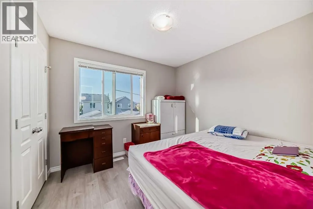 9 Copperpond Avenue SE