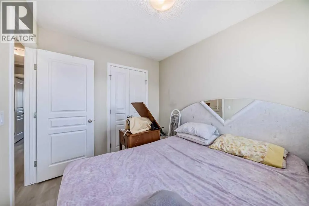 9 Copperpond Avenue SE
