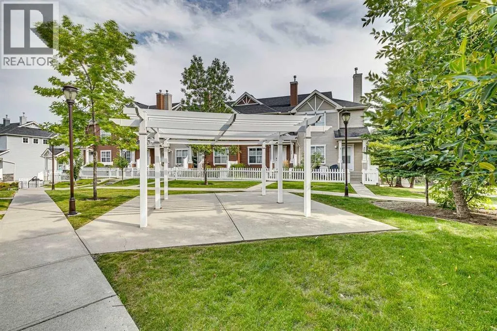 76 Elgin Gardens SE