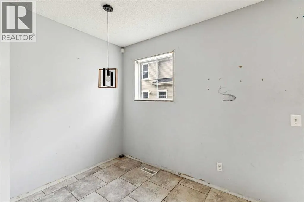 76 Elgin Gardens SE