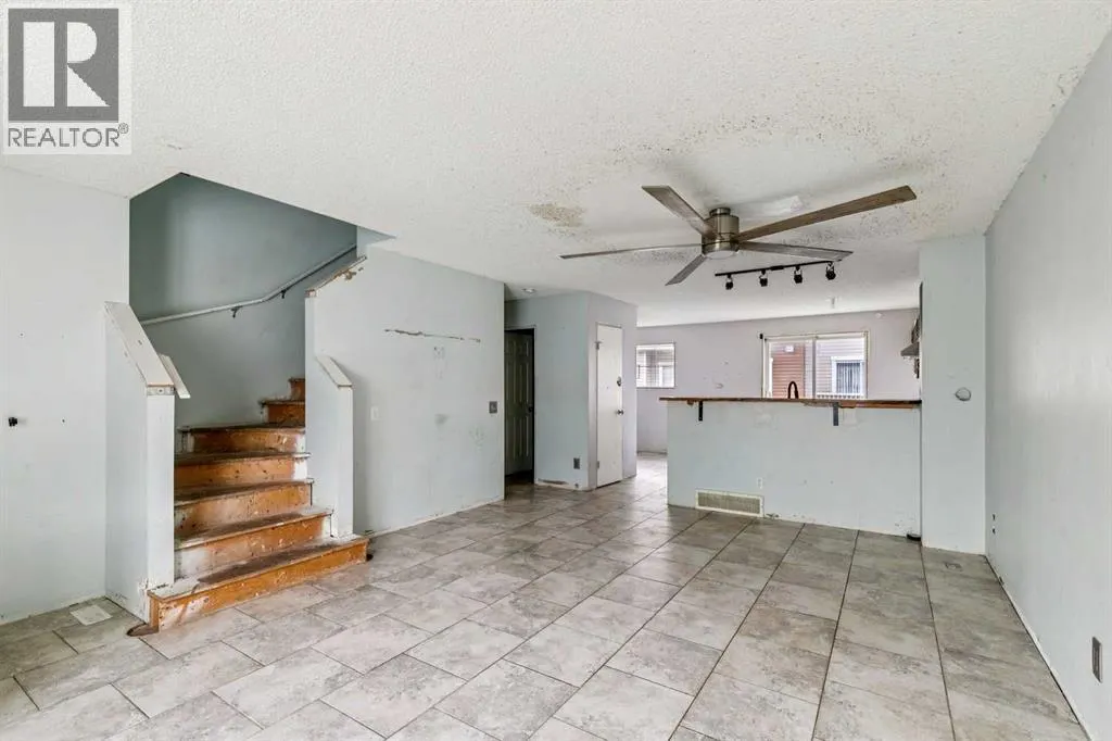 76 Elgin Gardens SE