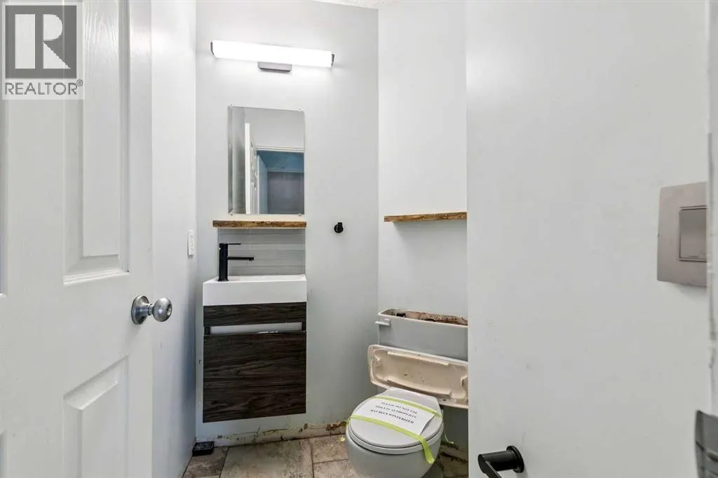76 Elgin Gardens SE
