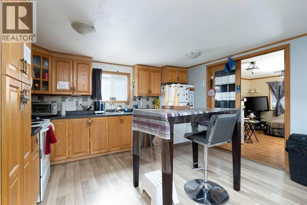 216 Grenfell Crescent
