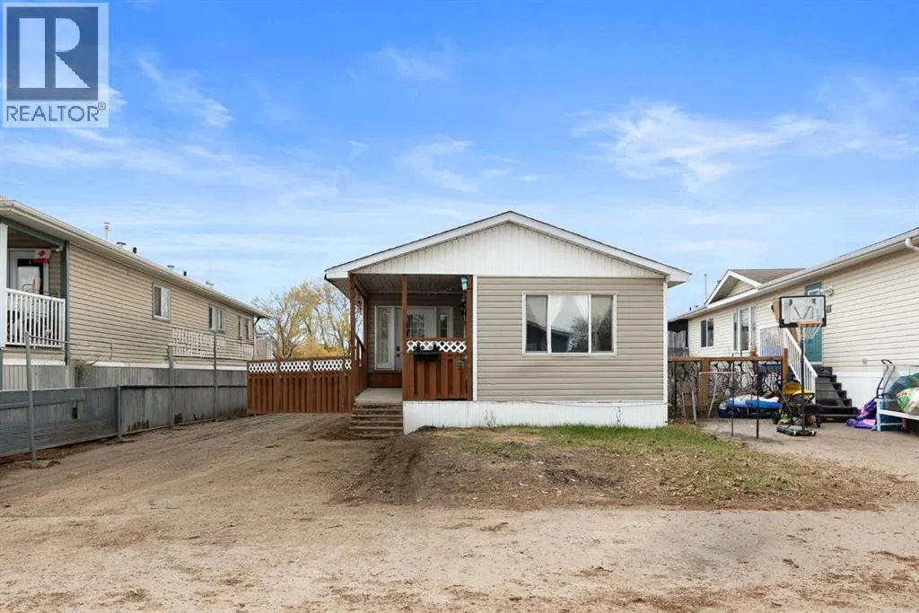 216 Grenfell Crescent