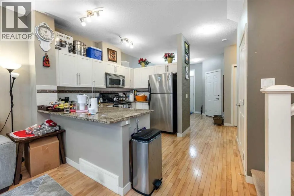 1406, 155 SILVERADO SKIES Link SW