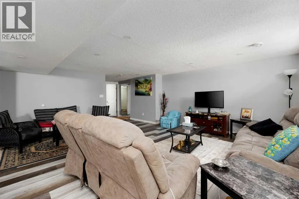 112 Hill Drive