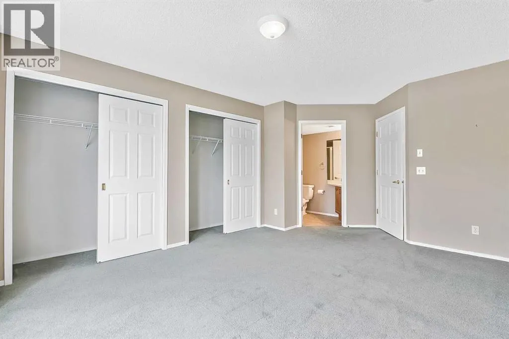 2206, 2206 Sienna Park Green SW