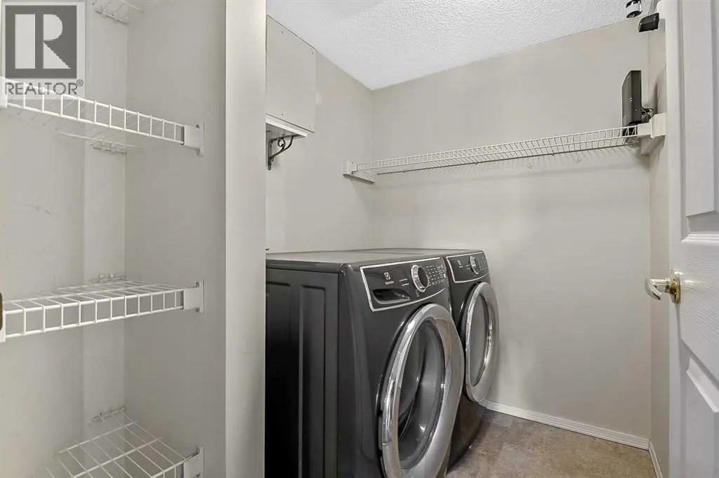 2206, 2206 Sienna Park Green SW