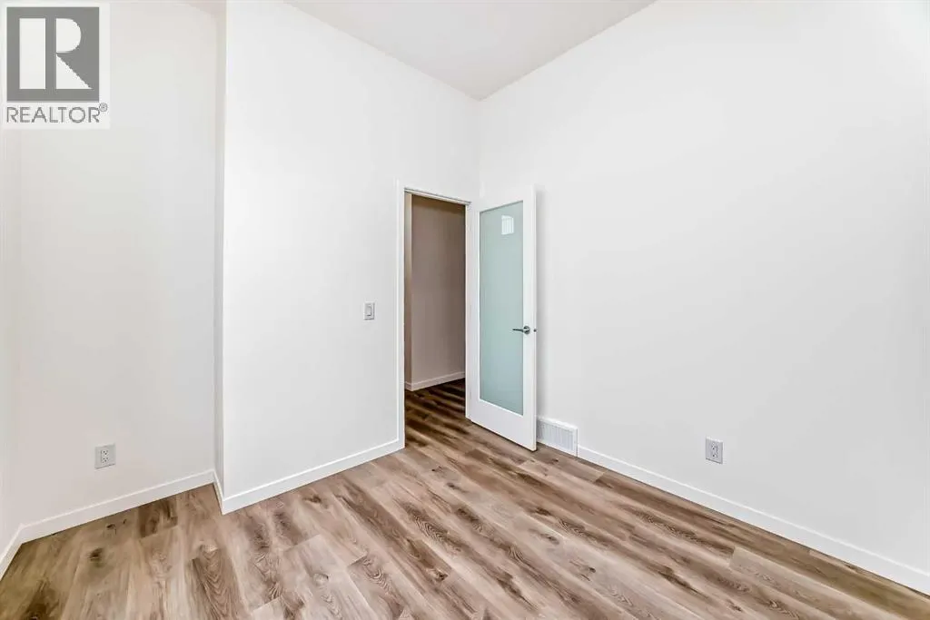 36 Mercado Road SE