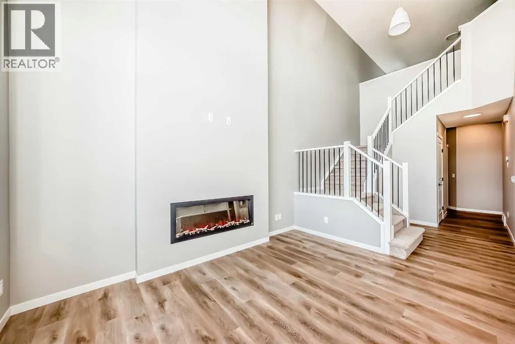 103 Mercado Crescent SE