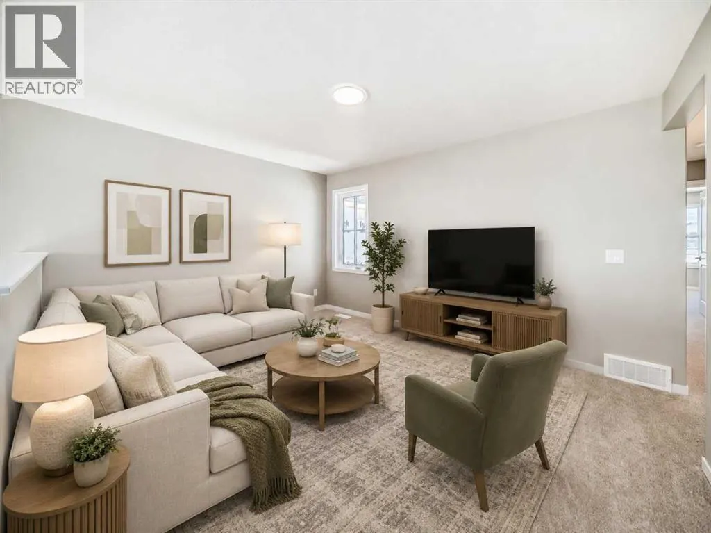 103 Mercado Crescent SE