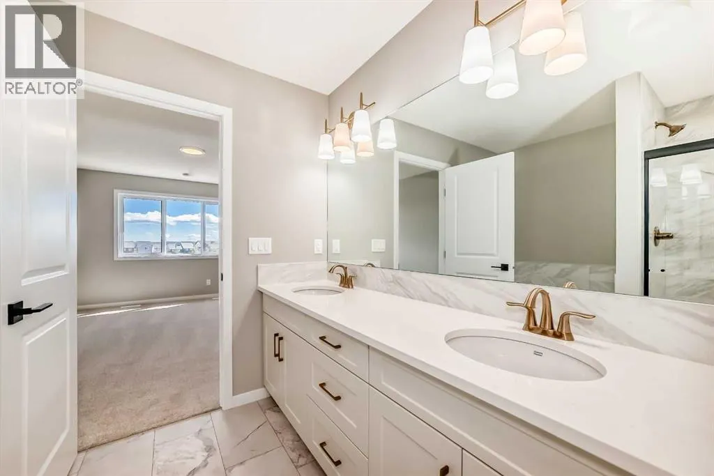 103 Mercado Crescent SE