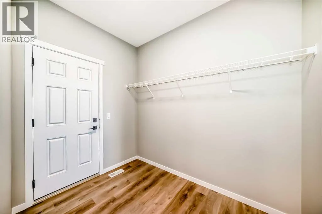 103 Mercado Crescent SE