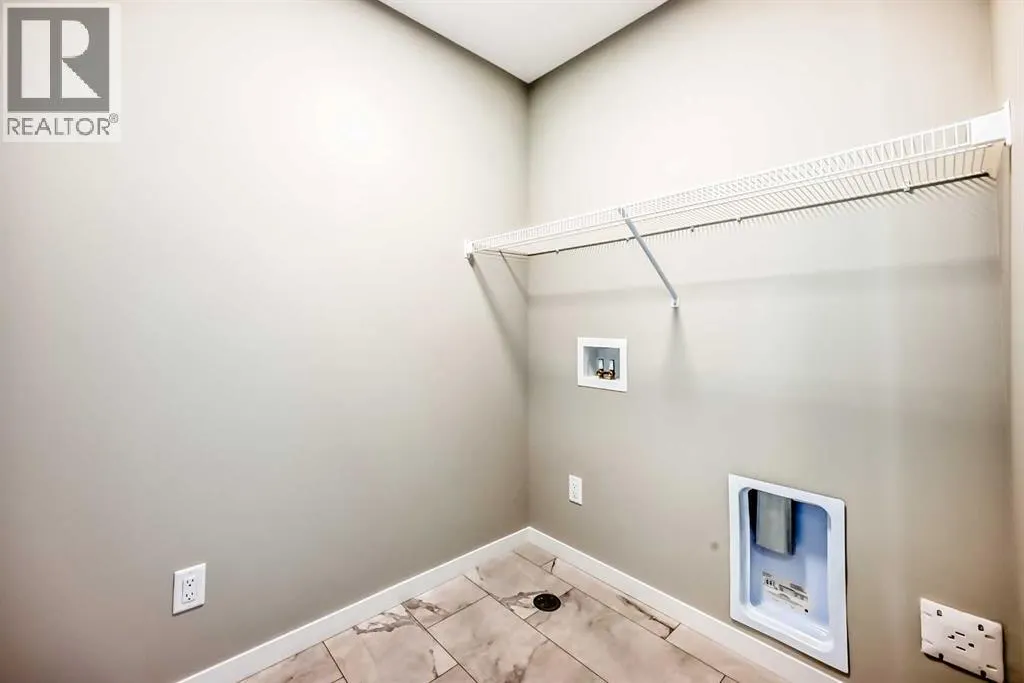 103 Mercado Crescent SE