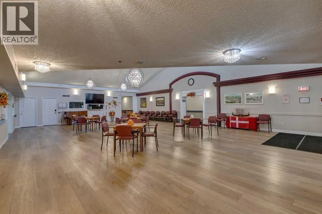 1118, 1818 Simcoe Boulevard SW